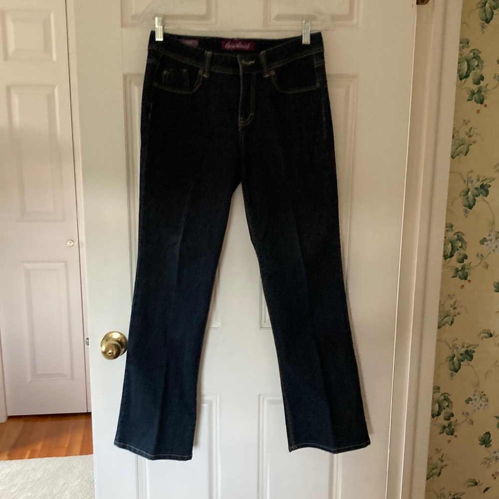 Gloria Vanderbilt jeans